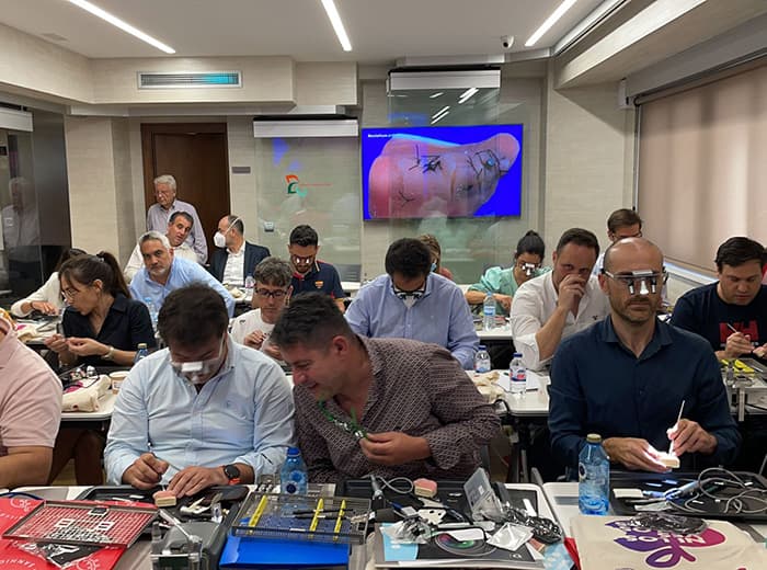 Dr Alberto monje en el congreso Atlantico de Implantologia