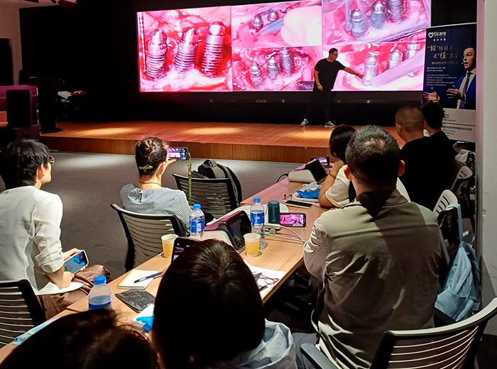 Masterclass del doctor Alberto Monje en China