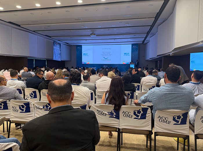 Dr. Florencio Monje en el Congreso de Cirugía Oral y Maxilofacial de Colombia
