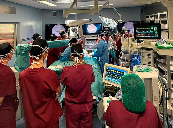 Dr. Florencio Monje ponente en curso internacional de cirugía de ATM en Udine