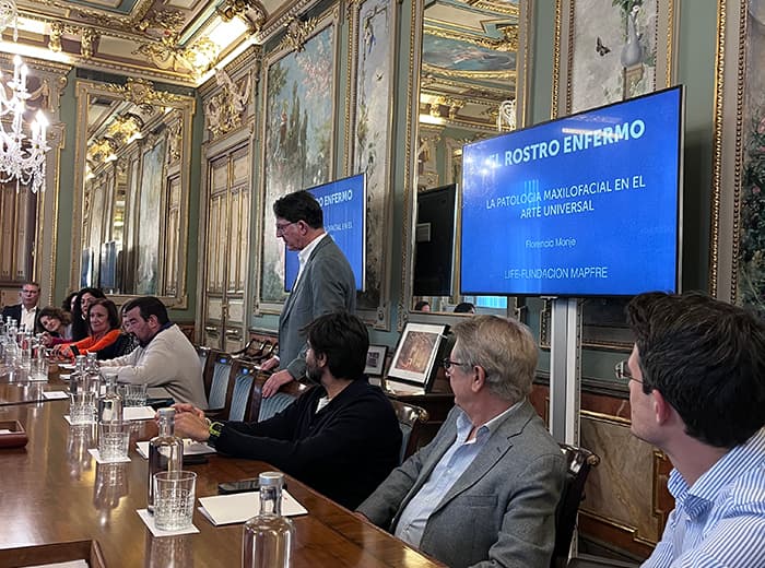 Empresarios y directivos influyentes en Madrid se reúnen para escuchar a Florencio Monje en una conferencia sobre arte y patología maxilofacial